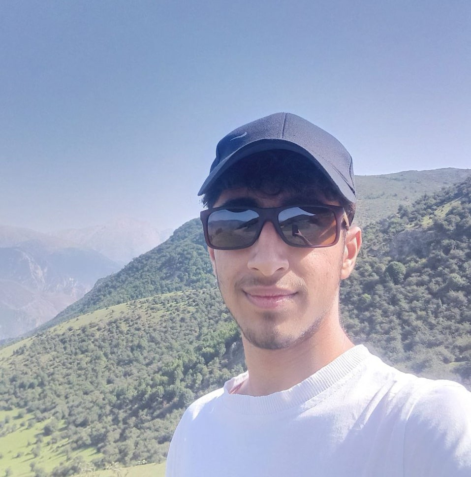 Amir Mohammad Molaei headshot